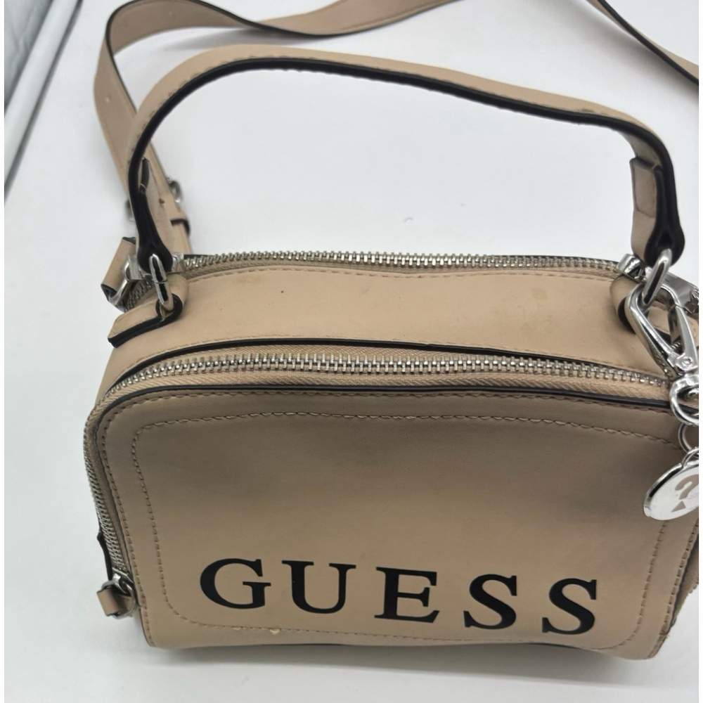 GUESS Beige Crossbody Camera Bag Faux Leather Zip - Picture 2 of 9